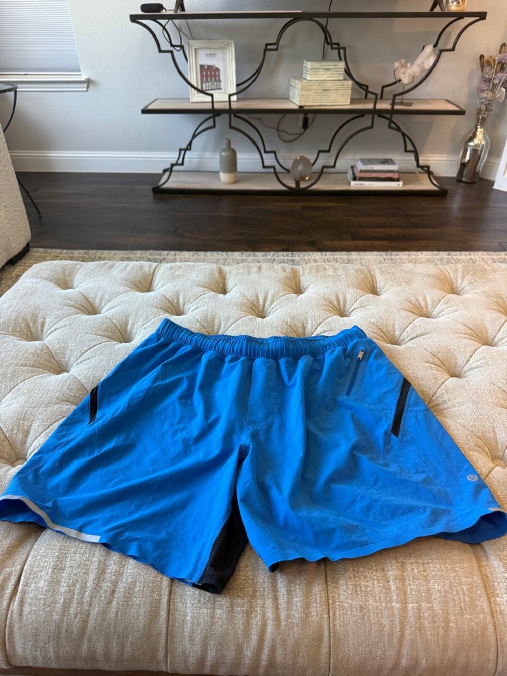 Lululemon Xl Men's Athletic Running Performance Shorts in Blue